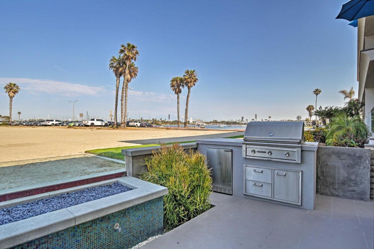 Bayfront San Diego Getaway On Boardwalk With Hot Tub Экстерьер фото